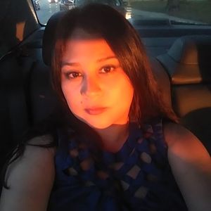 Meet your Posher, Christina